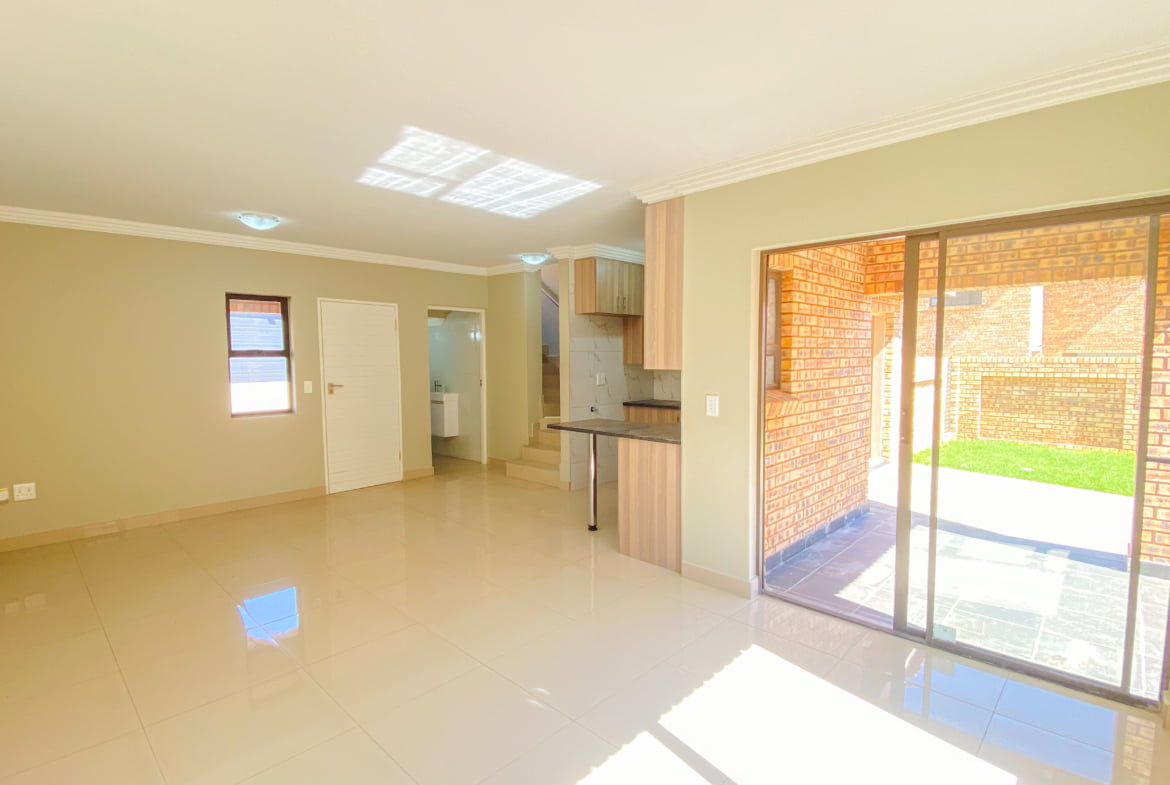 Property For Rent In Johannesburg South By Propertyzz.com (43 of 85) New Development o Rent In Johannesburg South By Propertyzz_com