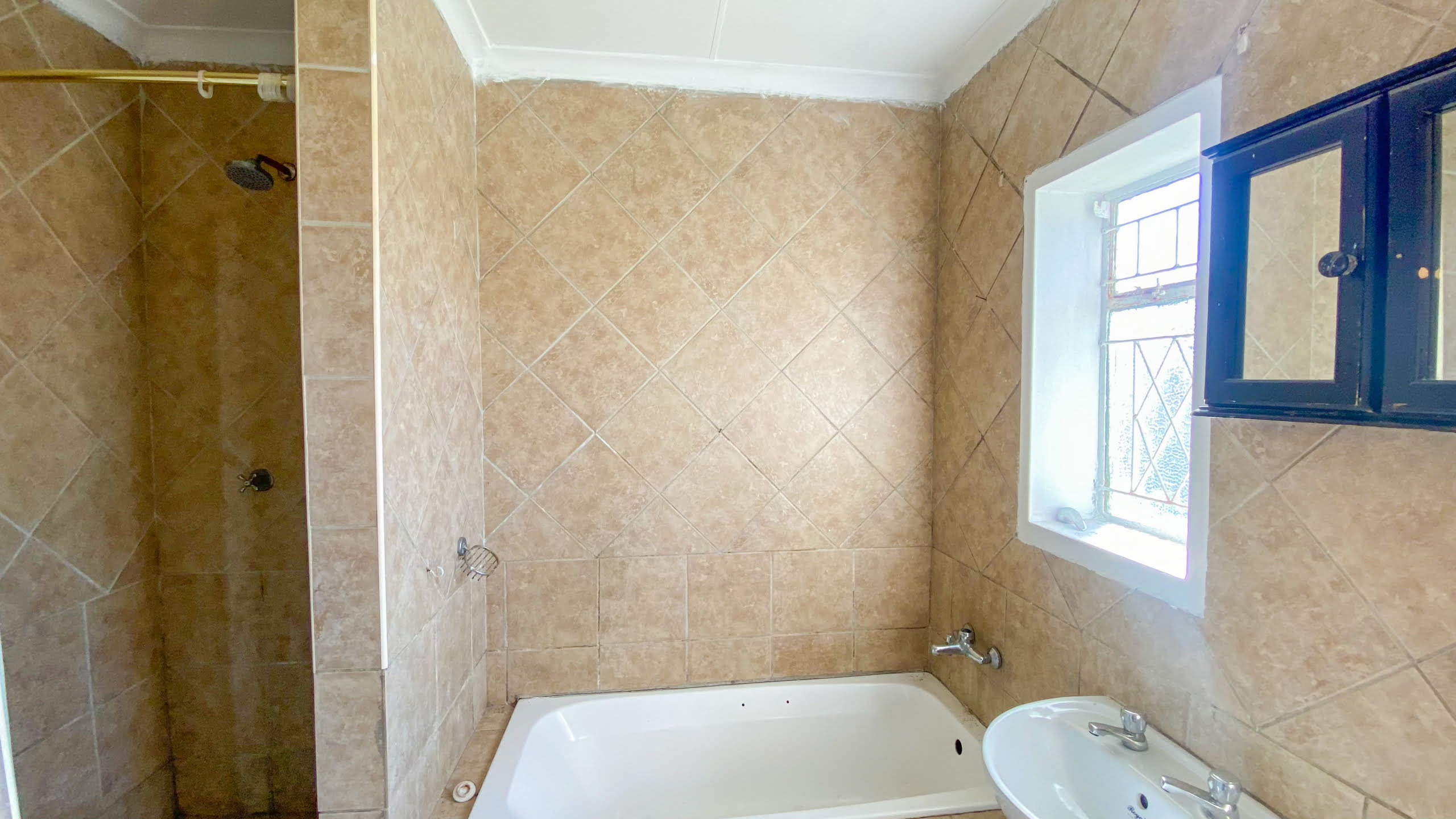 Property For Rent In Johannesburg South By Propertyzz.com (75 of 85) House To Rent In Johannesburg South By Propertyzz_com