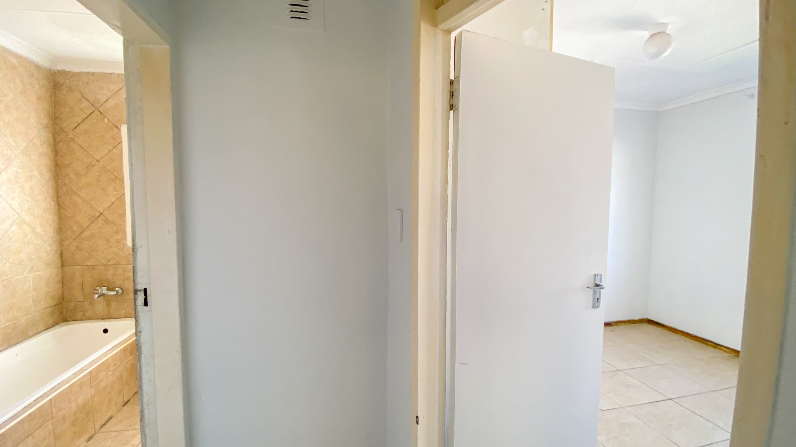 Property For Rent In Johannesburg South By Propertyzz.com (78 of 85) House To Rent In Johannesburg South By Propertyzz_com