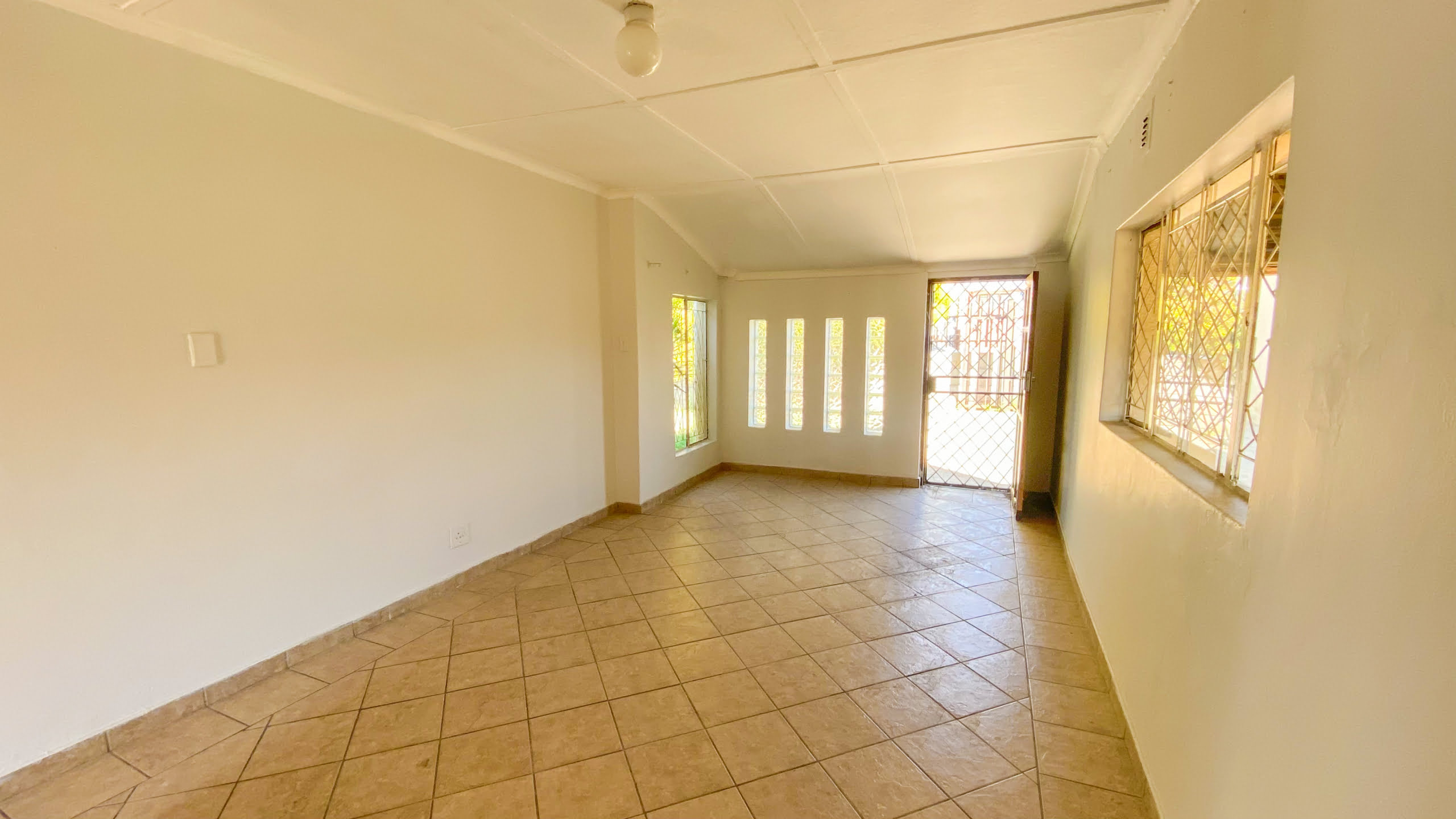 Property For Rent In Johannesburg South By Propertyzz.com (82 of 85) House To Rent In Johannesburg South By Propertyzz_com