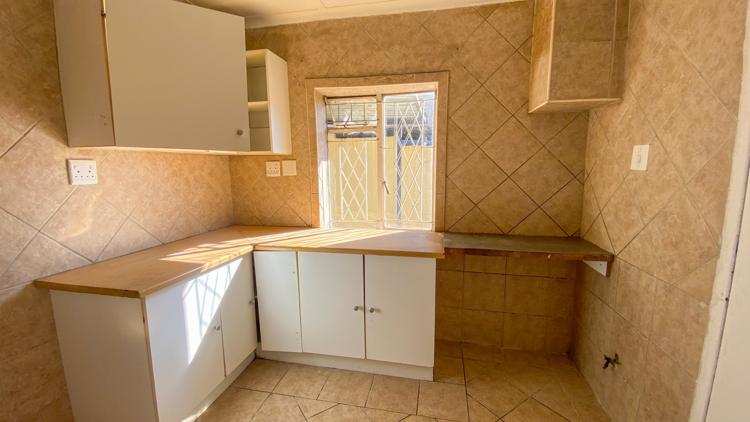 Property For Rent In Johannesburg South By Propertyzz.com (84 of 85) House To Rent In Johannesburg South By Propertyzz_com