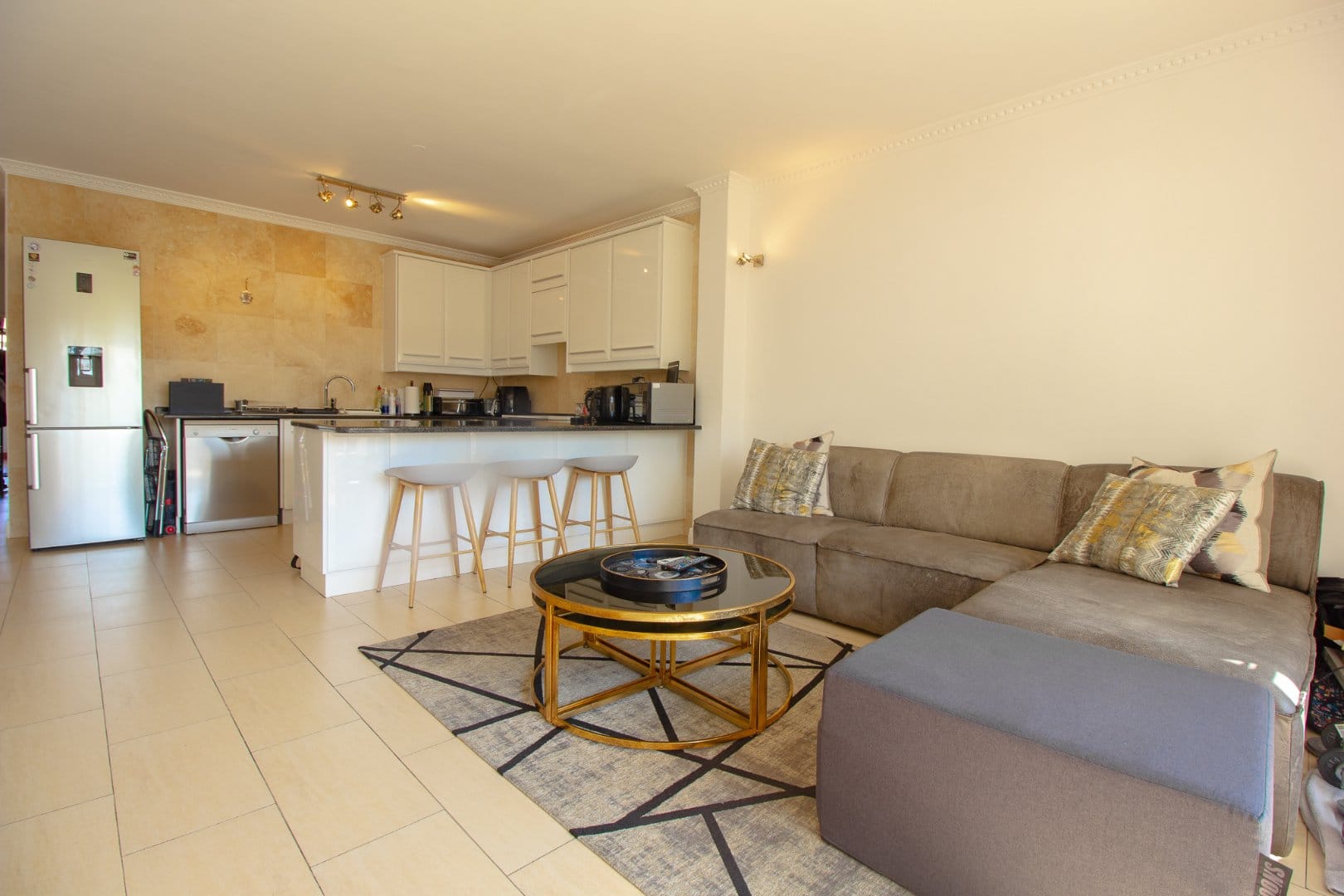 Apartment To Rent In Sandton By Propertyzz_com 1