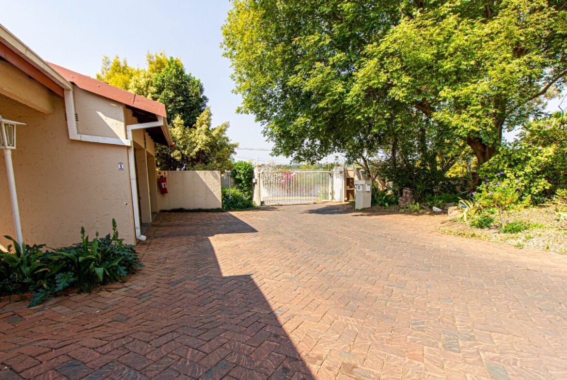 Apartment To Rent In Sandton By Propertyzz_com 2