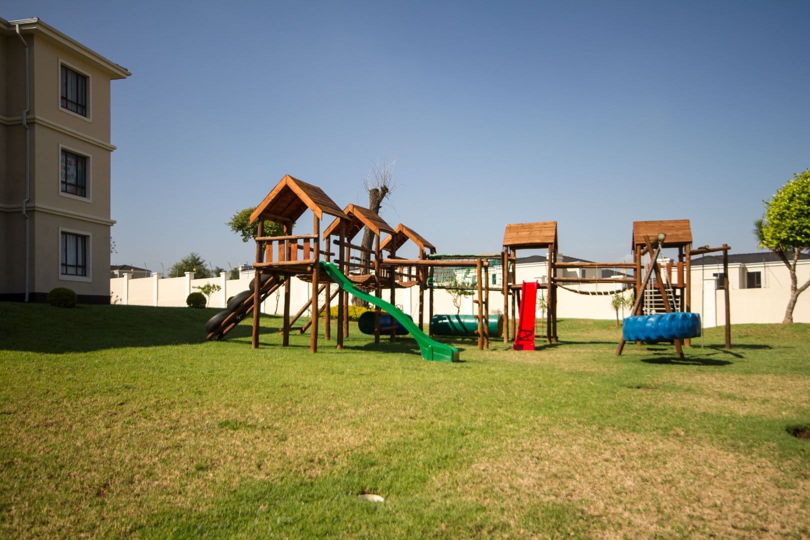 Apartment for sale In Sandton By Propertyzz_com 11