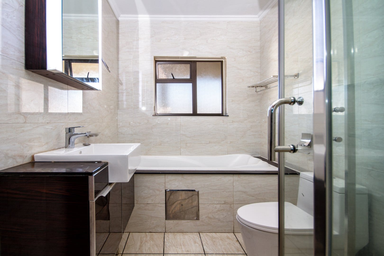 Apartment for sale In Sandton By Propertyzz_com 5