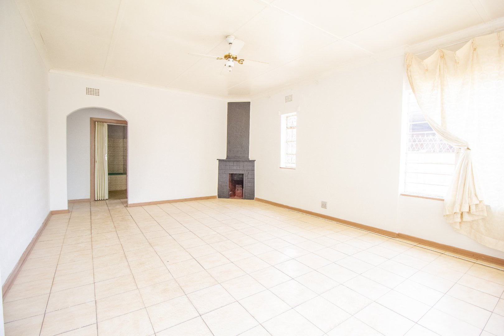 Apartment_to_rent_in_Johannesburg_by_propertyzz_com 14