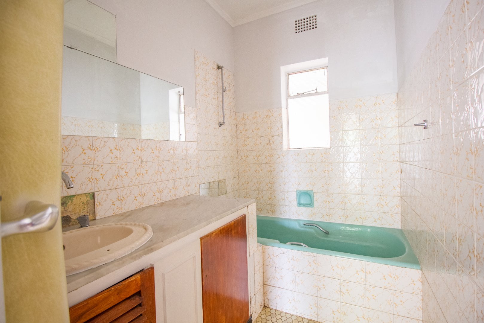 Apartment_to_rent_in_Johannesburg_by_propertyzz_com 4