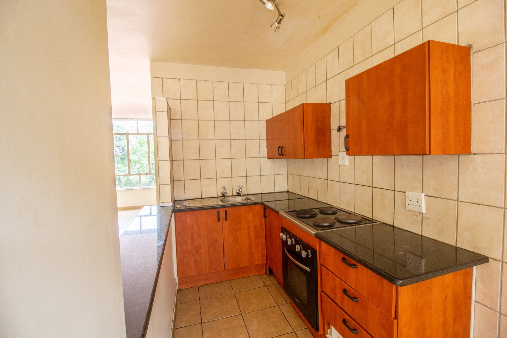 Apartment_to_rent_in_Pretoria_by_propertyzz_com 2