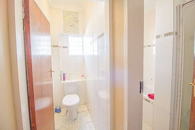Apartment_to_sale_in_Centurion_by_propertyzz_com 13