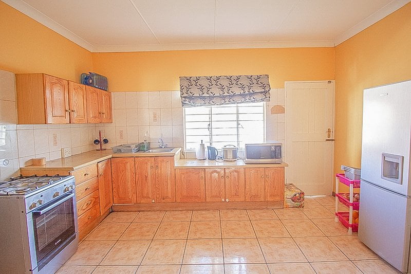 Apartment_to_sale_in_Centurion_by_propertyzz_com 17