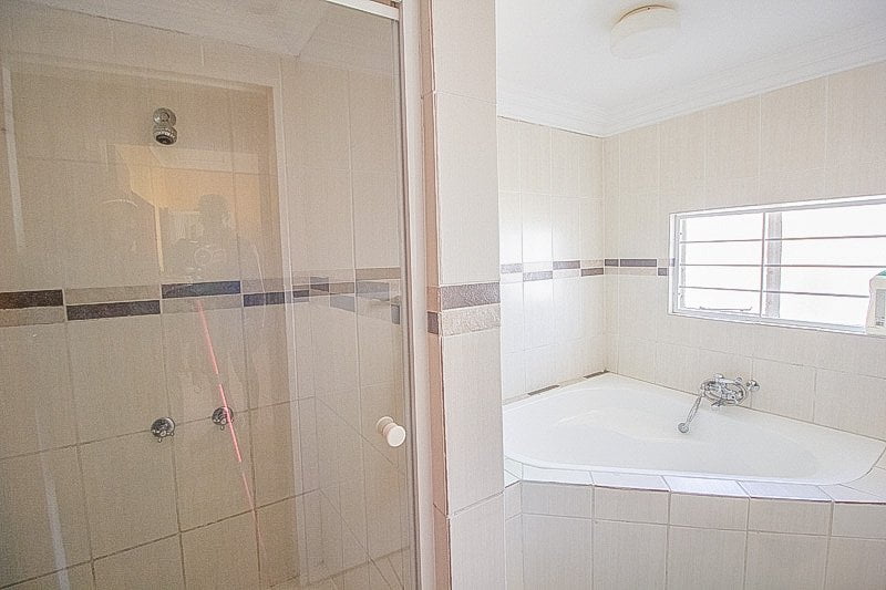 Apartment_to_sale_in_Centurion_by_propertyzz_com 19