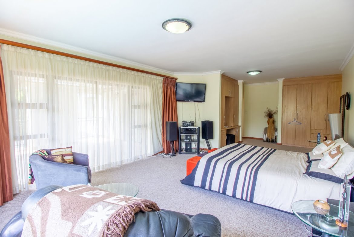 Apartment_to_sale_in_Centurion_by_propertyzz_com 23