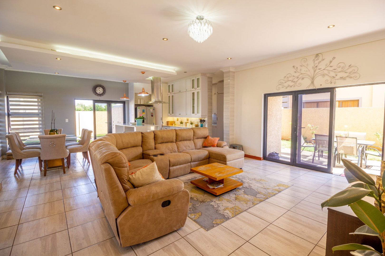 Apartment_to_sale_in_Centurion_by_propertyzz_com 9
