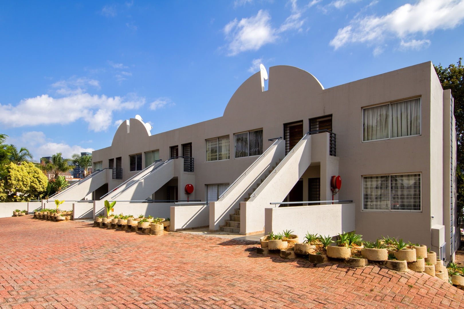 Property For Rent In Sandown Sandton At St Tropez 1