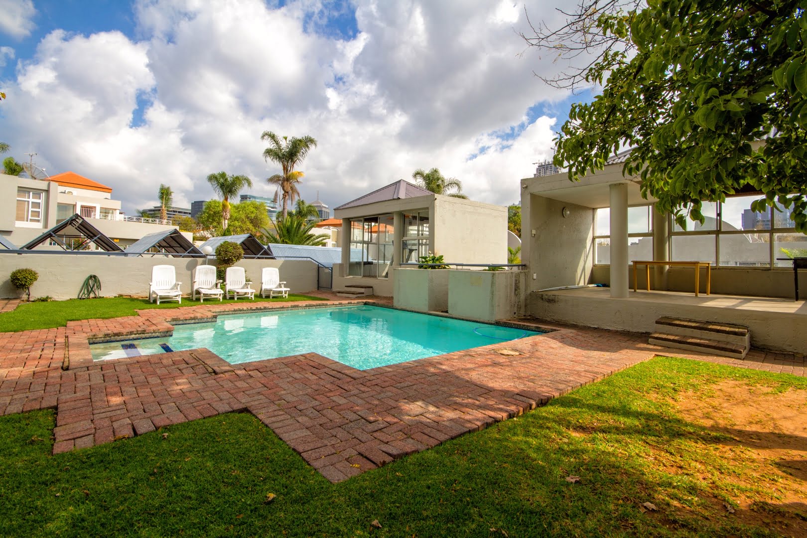Property For Rent In Sandown Sandton At St Tropez 8