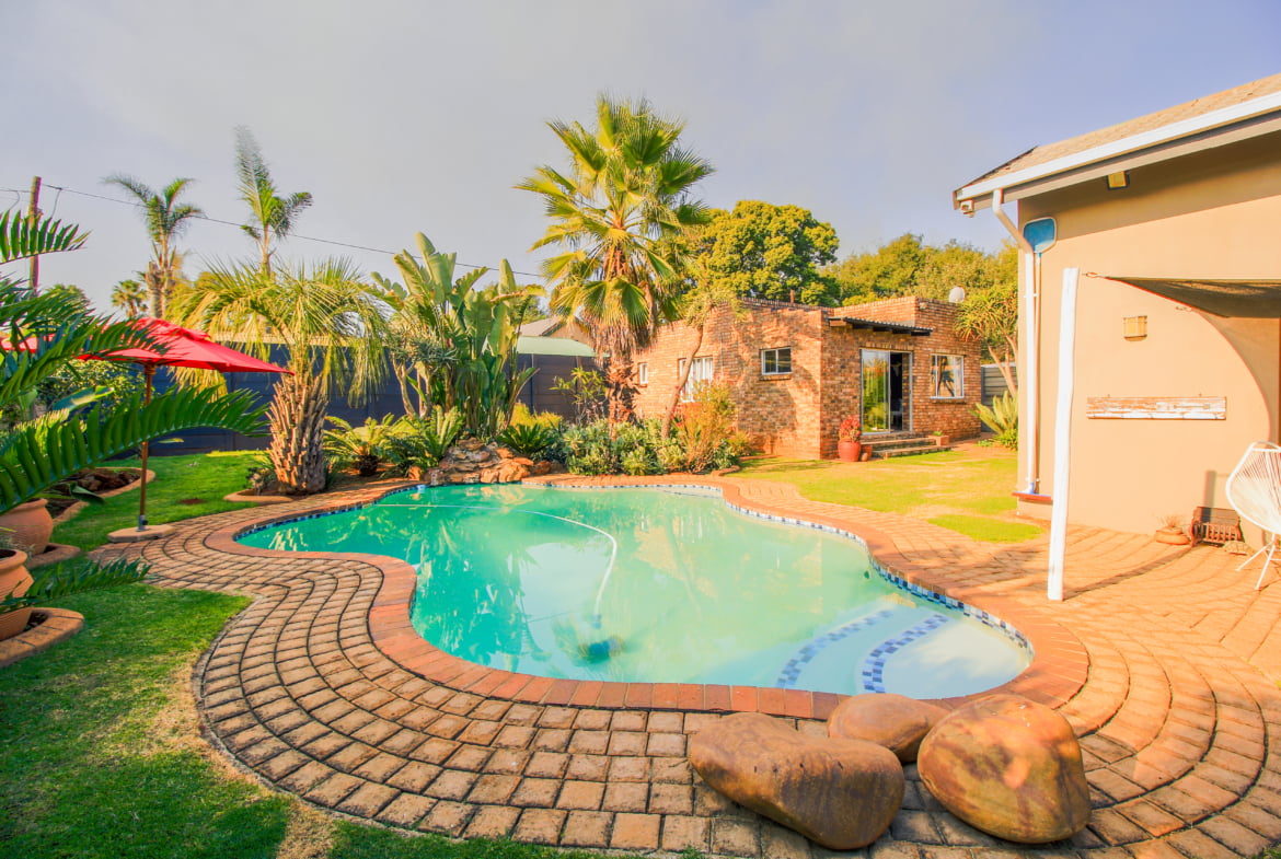 Property For Sale In Midrand South By Propertyzz.com (28 of 40)