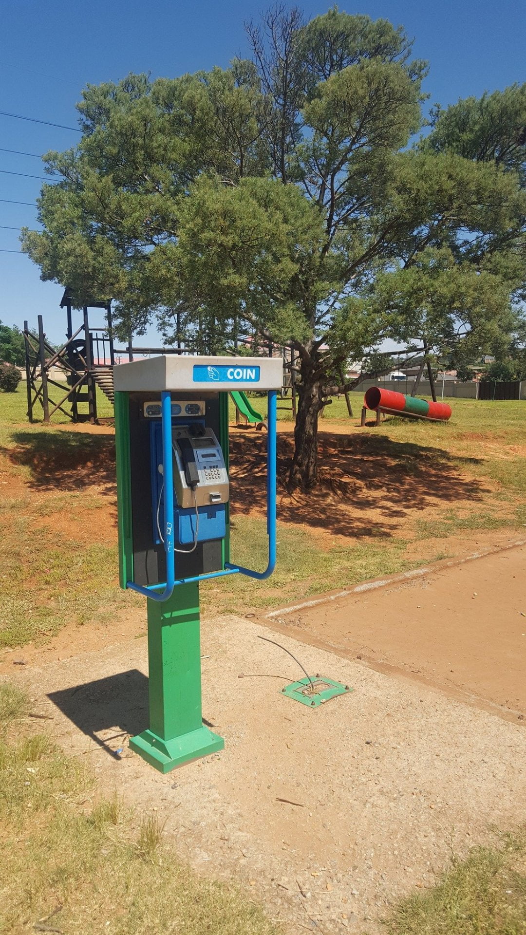 Townhouse For Rent In Mondeor, Johannesburg South by Propertyzz_com 10