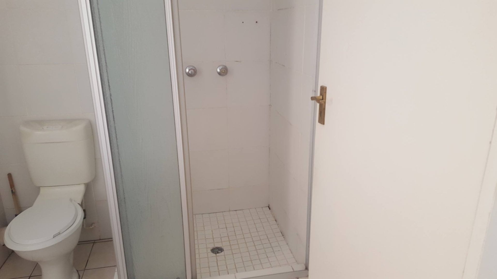 Townhouse For Rent In Mondeor, Johannesburg South by Propertyzz_com 6