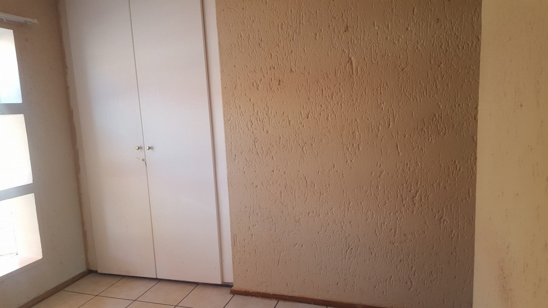 Townhouse For Rent In Mondeor, Johannesburg South by Propertyzz_com 8