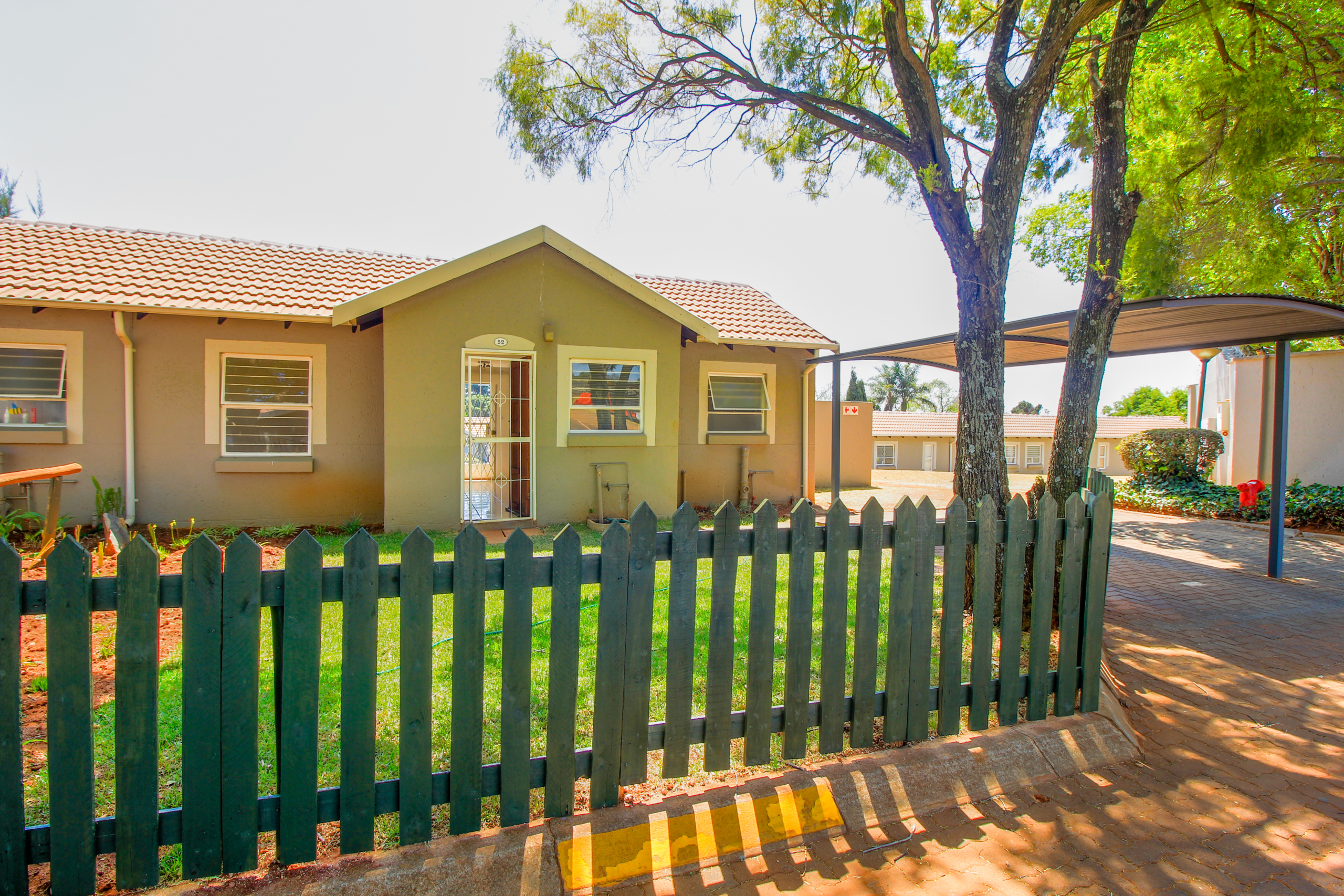 Property For Sale In Roodeport By Propertyzz.com (11 of 19)