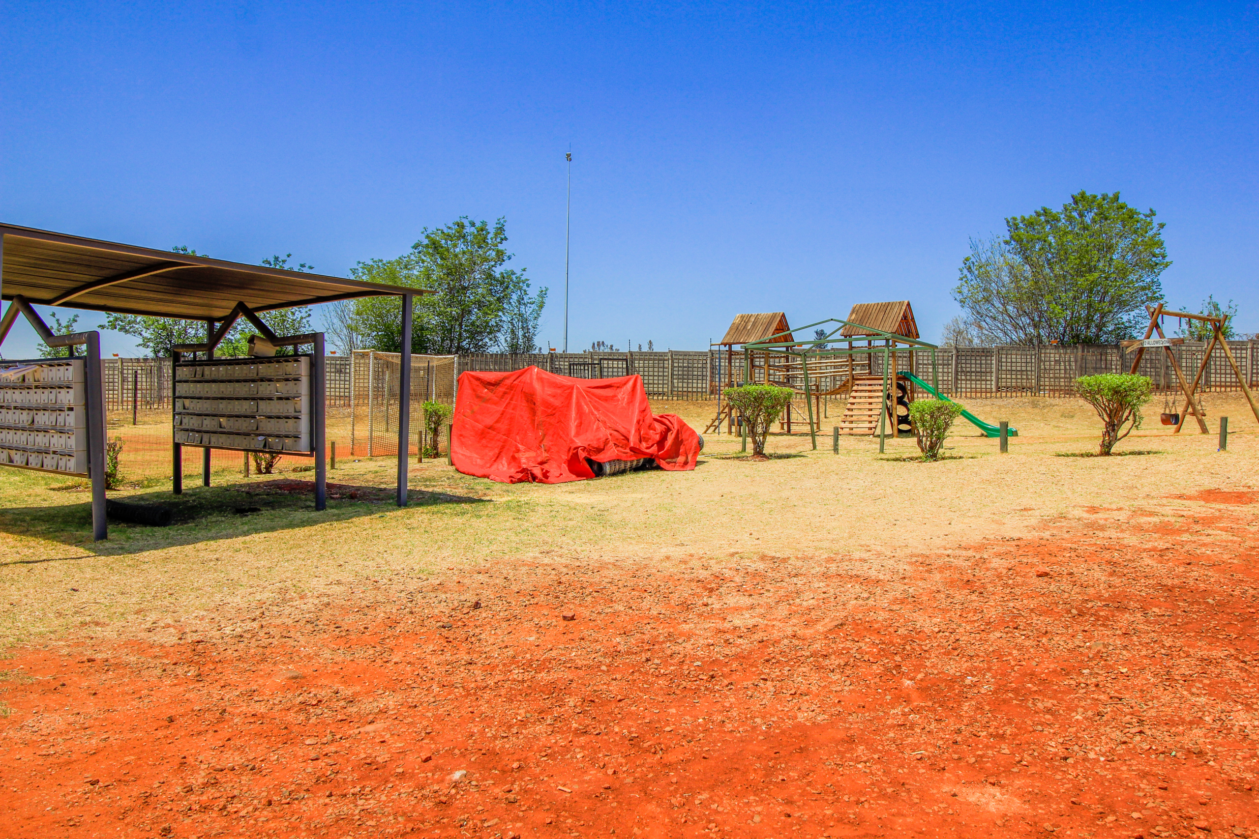 Property For Sale In Roodeport By Propertyzz.com (13 of 19)